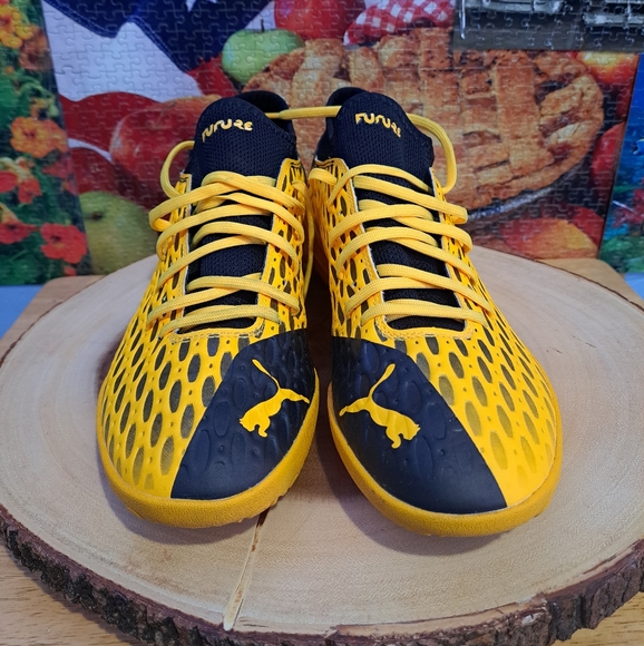 PUMA Future 5.4 Indoor Trainer Soccer Shoe, Ultra Yellow/Black Size 11.0 - Picture 2 of 7